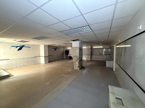 Local en plaza del Centenari, 10 thumbnail 1