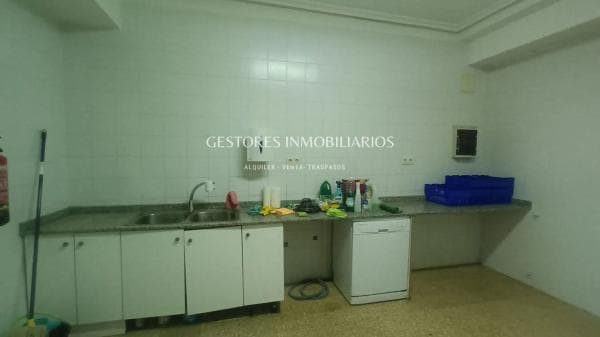Local en Barri Santa Rosa thumbnail 2