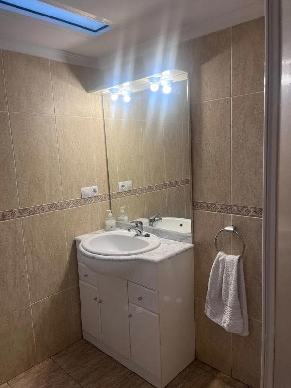 Propiedades en venta y alquiler en España photo 5