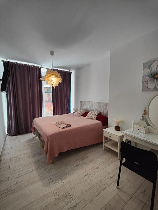 Properties for sale and rent in Spain photo 3