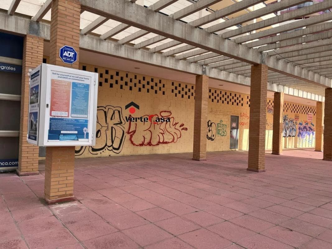 Propiedades en venta y alquiler en España photo 2