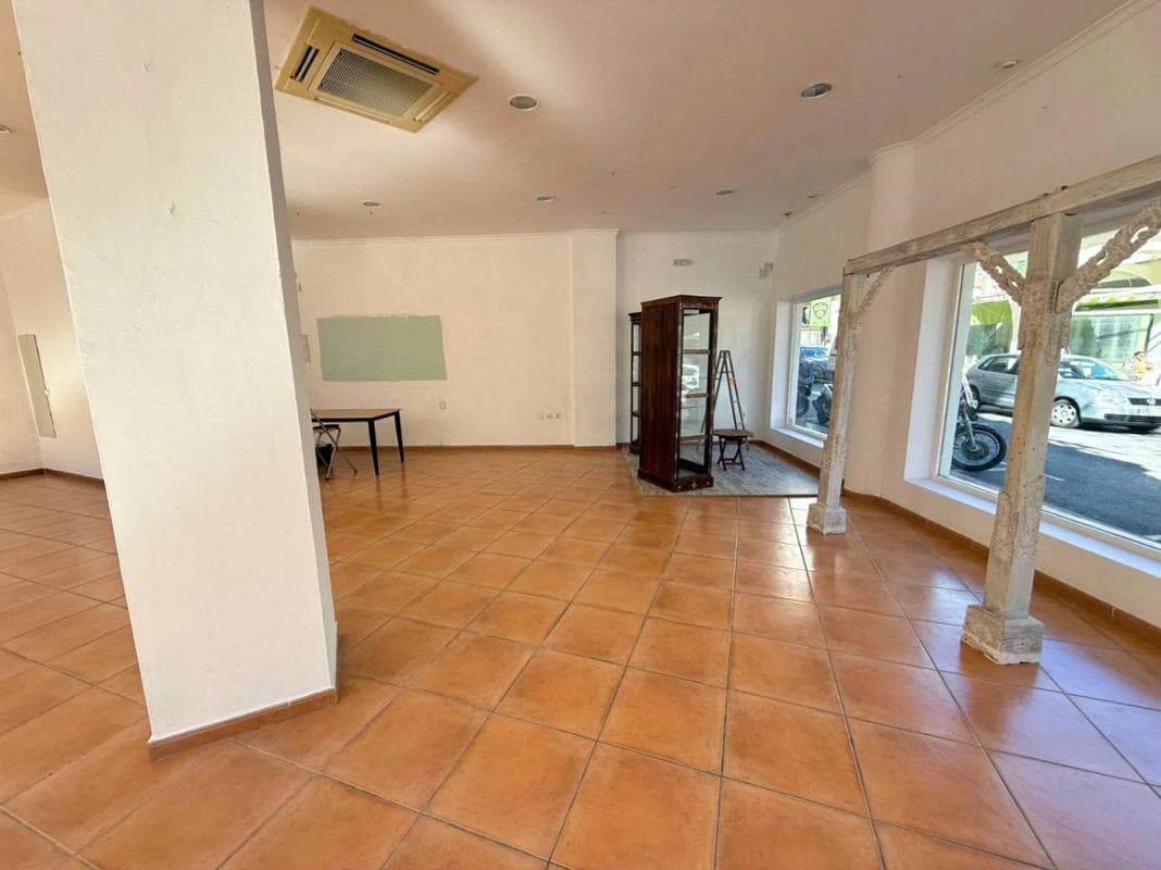 Properties for sale and rent in Spain photo 5