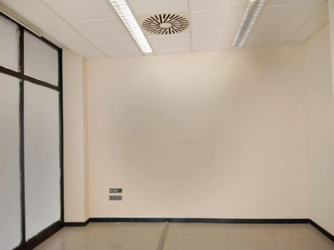 Properties for sale and rent in Spain photo 5