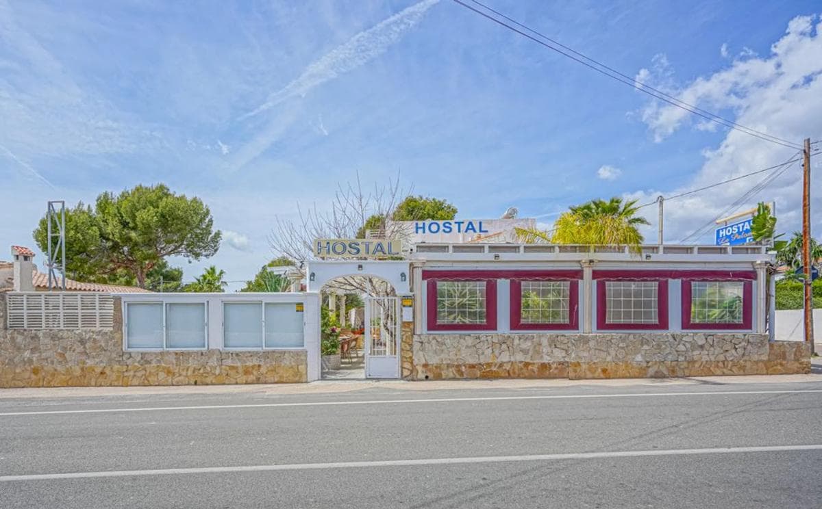 Properties for sale and rent in Spain photo 4