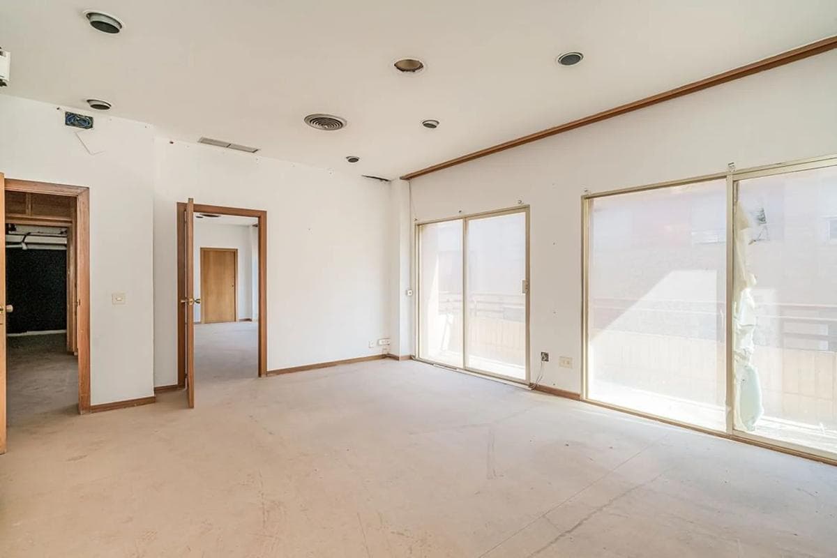Properties for sale and rent in Spain photo 4