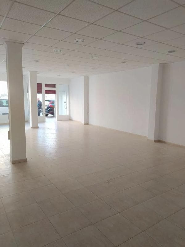Properties for sale and rent in Spain photo 3