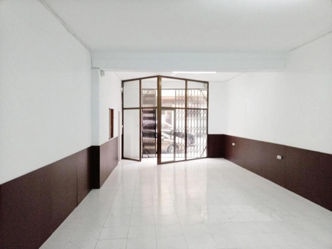 Properties for sale and rent in Spain photo 5