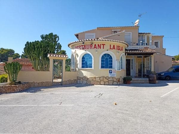 Local en Moravit-Cap Blanc thumbnail 2
