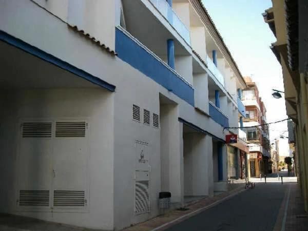 Local o nave en calle Calderón De La Barca photo 1