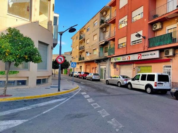 Local en calle el Verger, 6 thumbnail 2