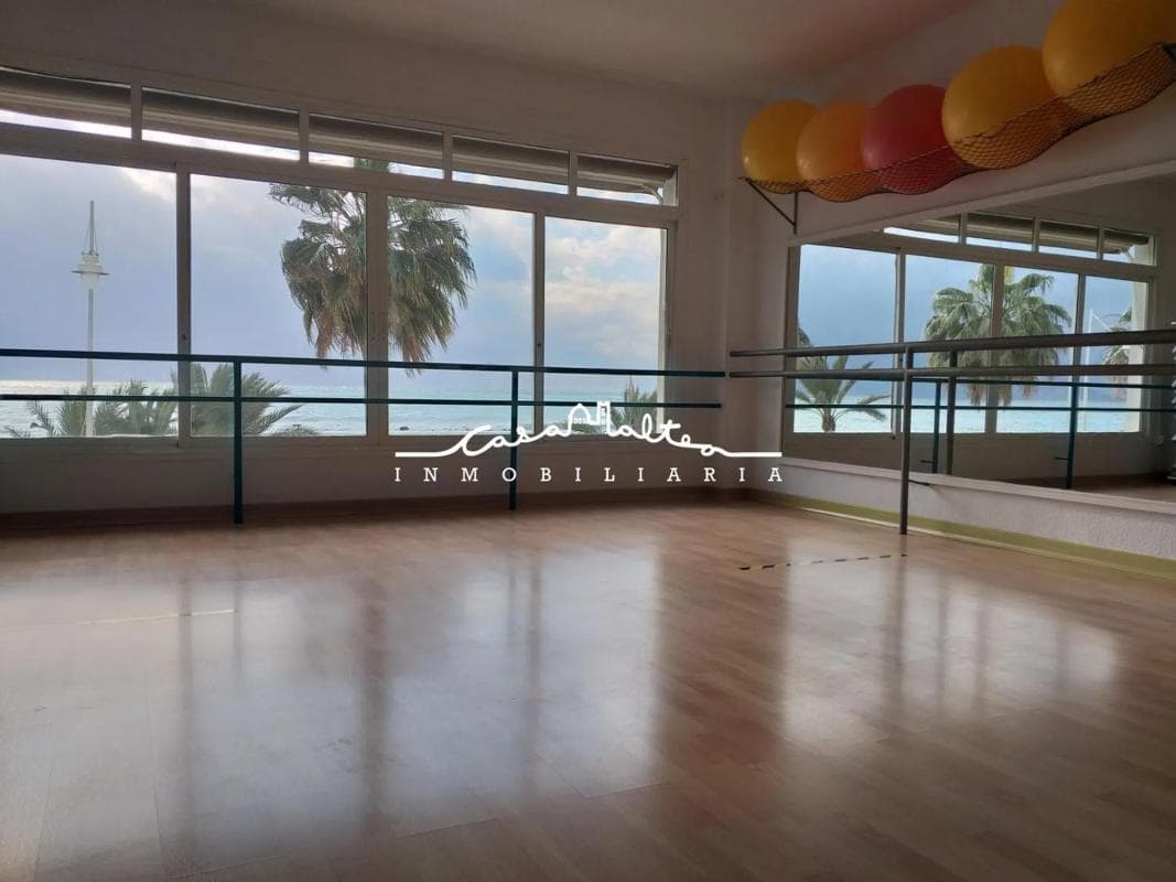 Properties for sale and rent in Spain photo 4