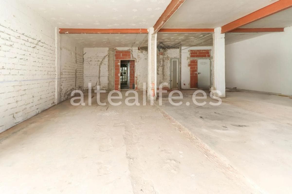 Properties for sale and rent in Spain photo 5