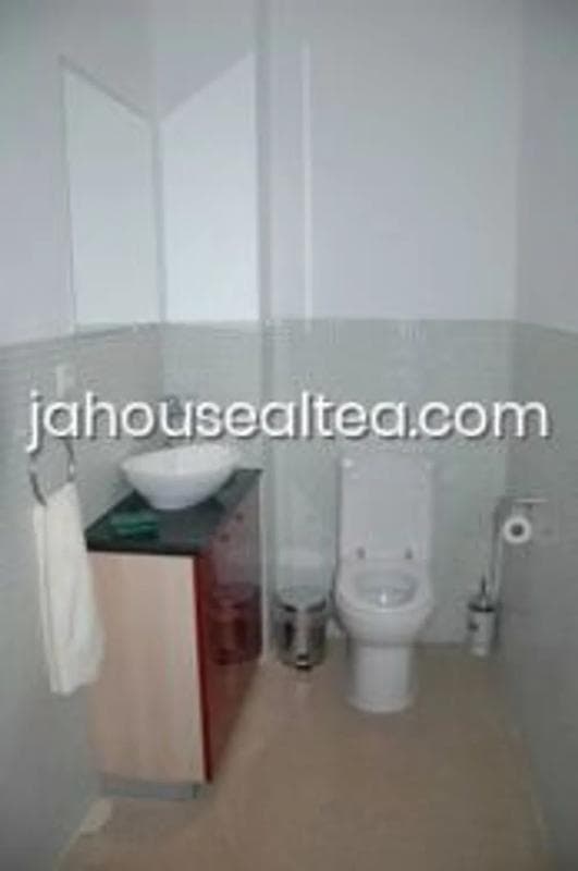 Properties for sale and rent in Spain photo 2