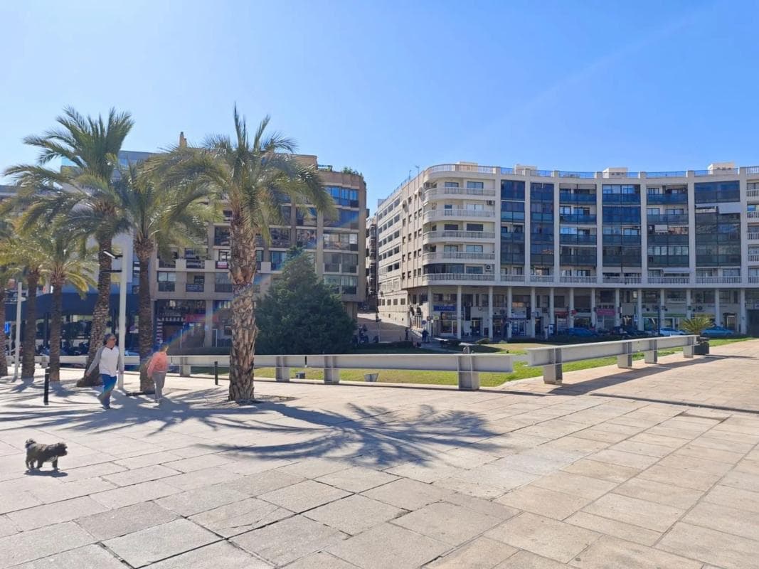 Properties for sale and rent in Spain photo 4