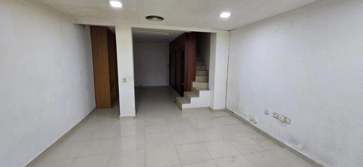 Properties for sale and rent in Spain photo 3