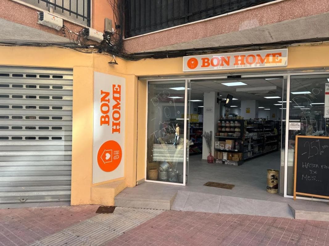 Properties for sale and rent in Spain photo 3