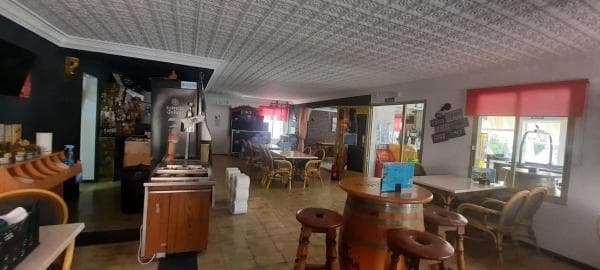Local en Coloma photo 1