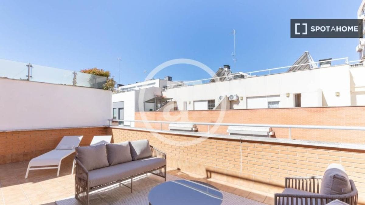 Apartment rental in C. DE ANDRÉS OBISPO 3ºA , Madrid photo 5