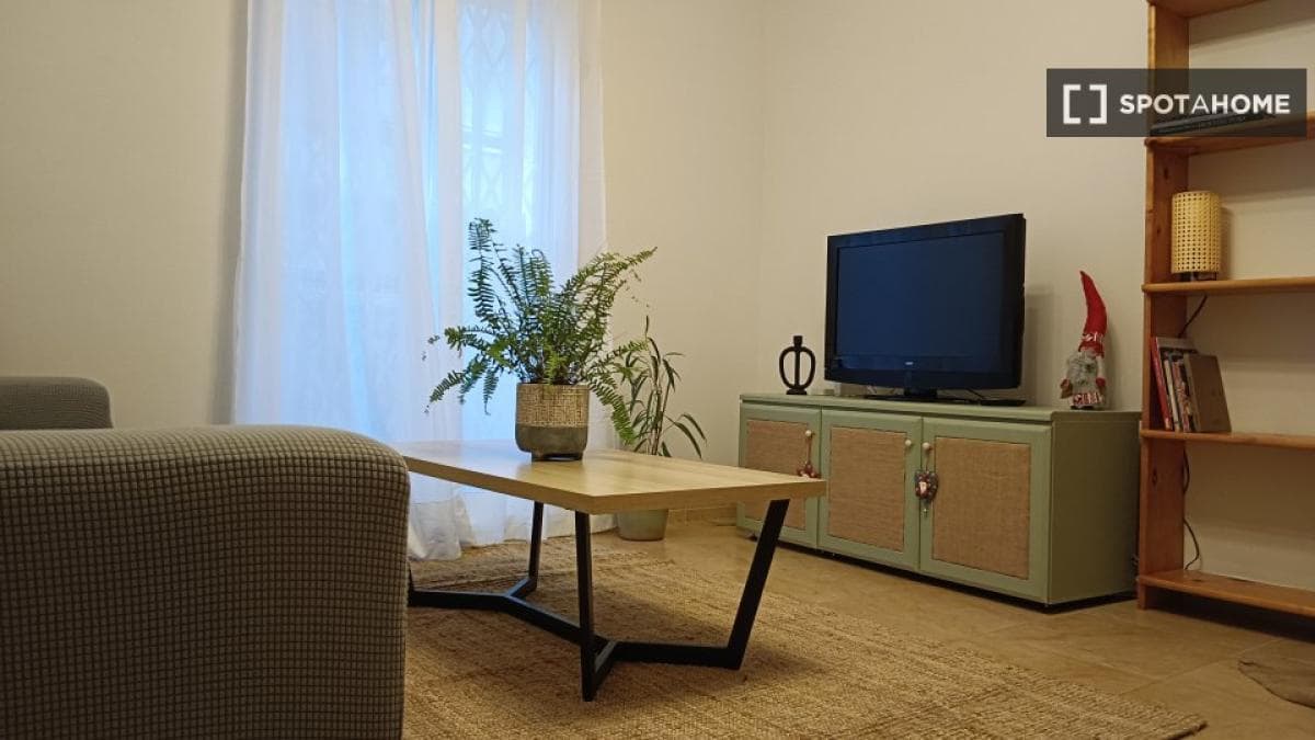 Properties for sale and rent in Spain photo 5