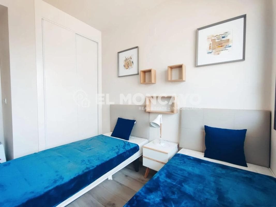 Venta de piso en Avenida del Puerto, Guardamar del Segura
photo 3
