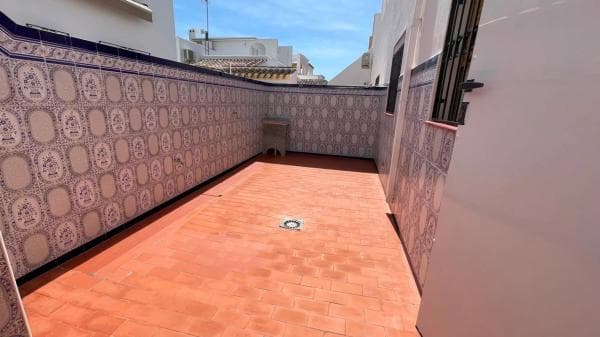 Chalet pareado photo 1