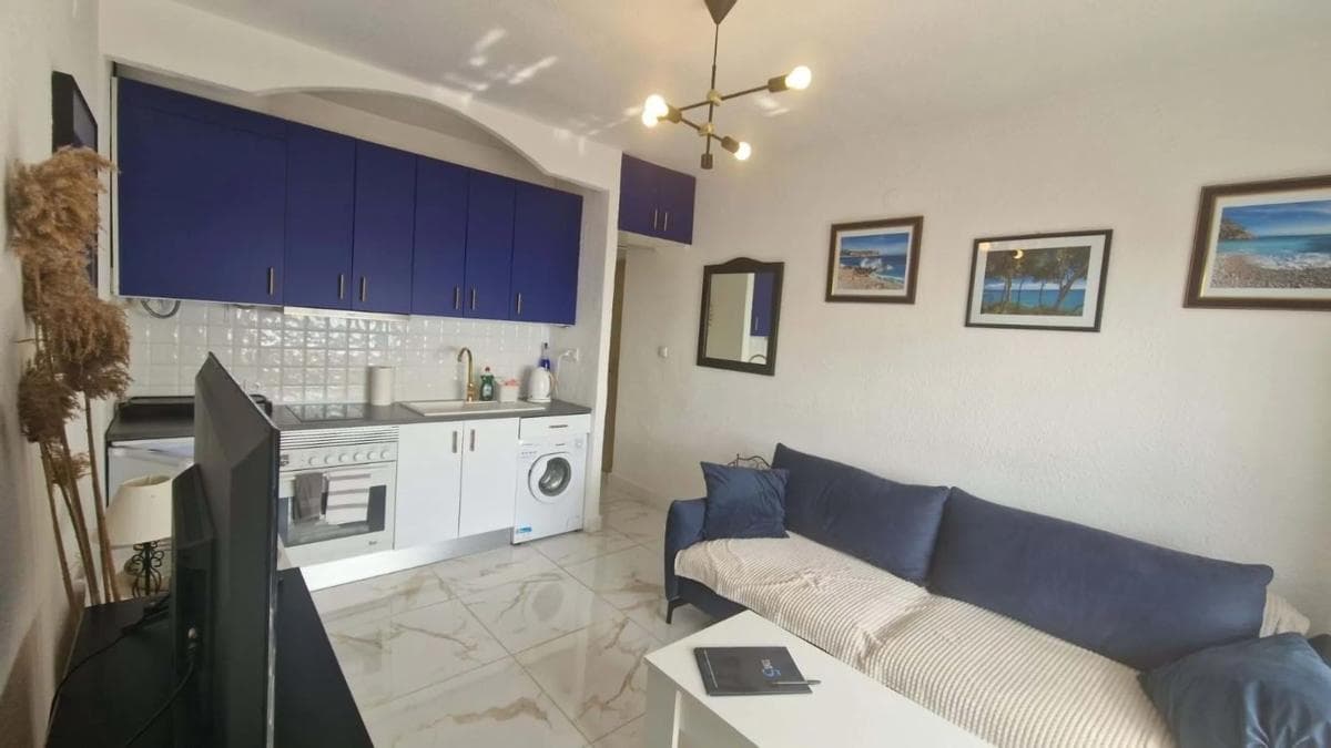 Sale of apartment in Barrio Los Europeos, Torrevieja
photo 4