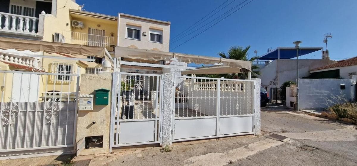 Sprzedaż duplexu w Barrio La Siesta - El Salado - Torreta, Torrevieja photo 2