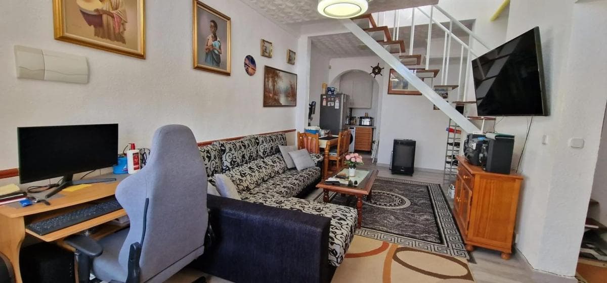 Sprzedaż duplexu w Barrio La Siesta - El Salado - Torreta, Torrevieja photo 3