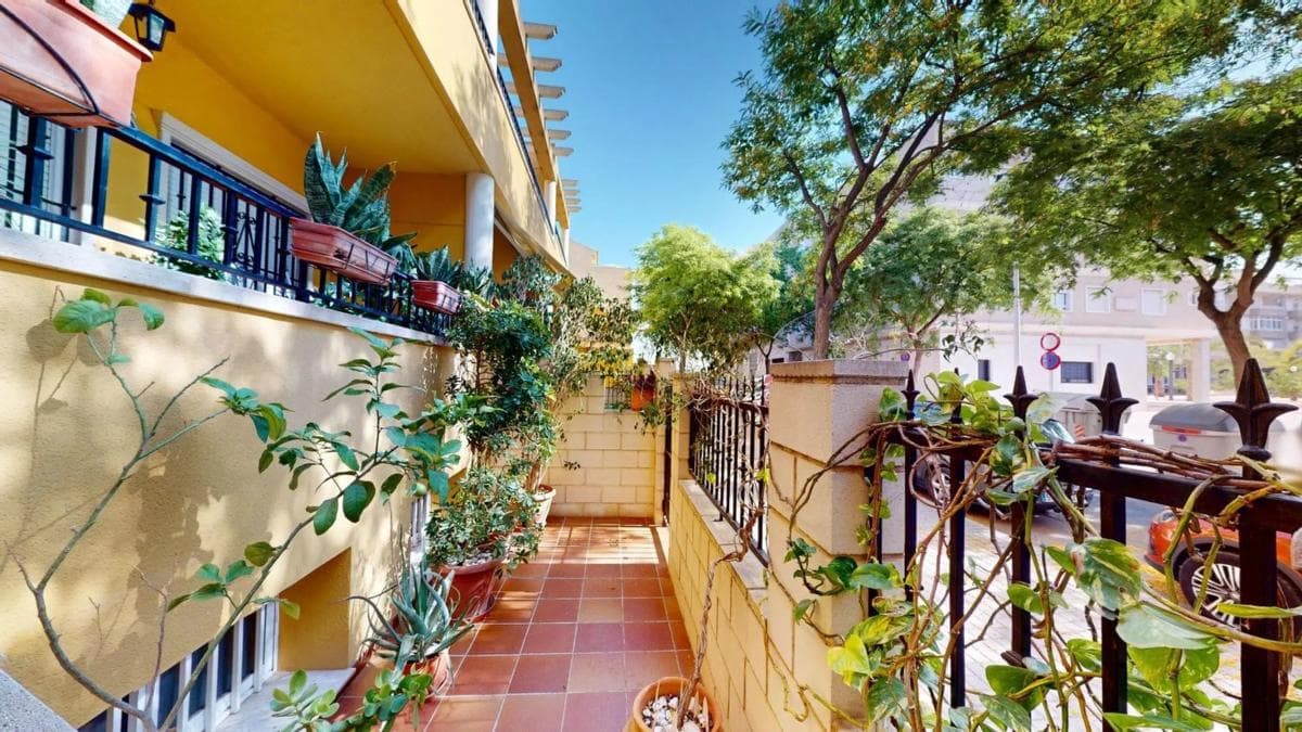 Venta de piso en Barrio Zona Deportiva-Nuevo Altabix, Elche / Elx
photo 2