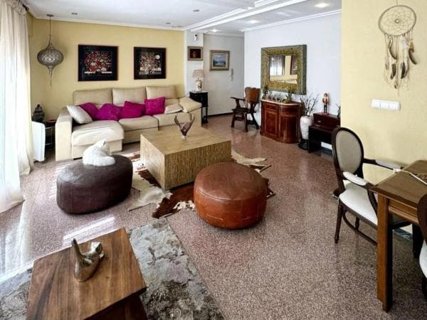 Piso en venta en Barrio Pont Nou-Corazón de Jesús, Elche / Elx photo 1