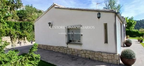 Casa independiente photo 1