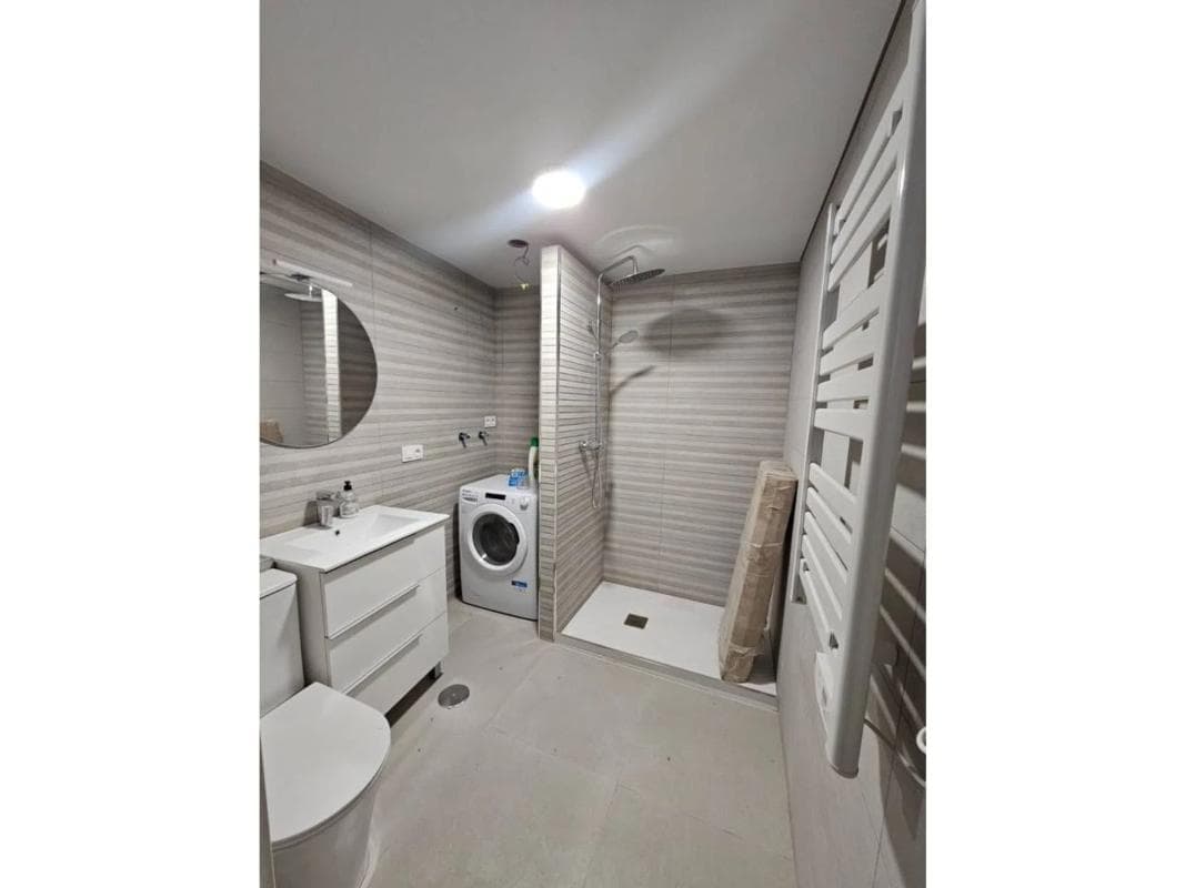 Venta de piso en Calle de la Villavieja, Alicante / Alacant
photo 2