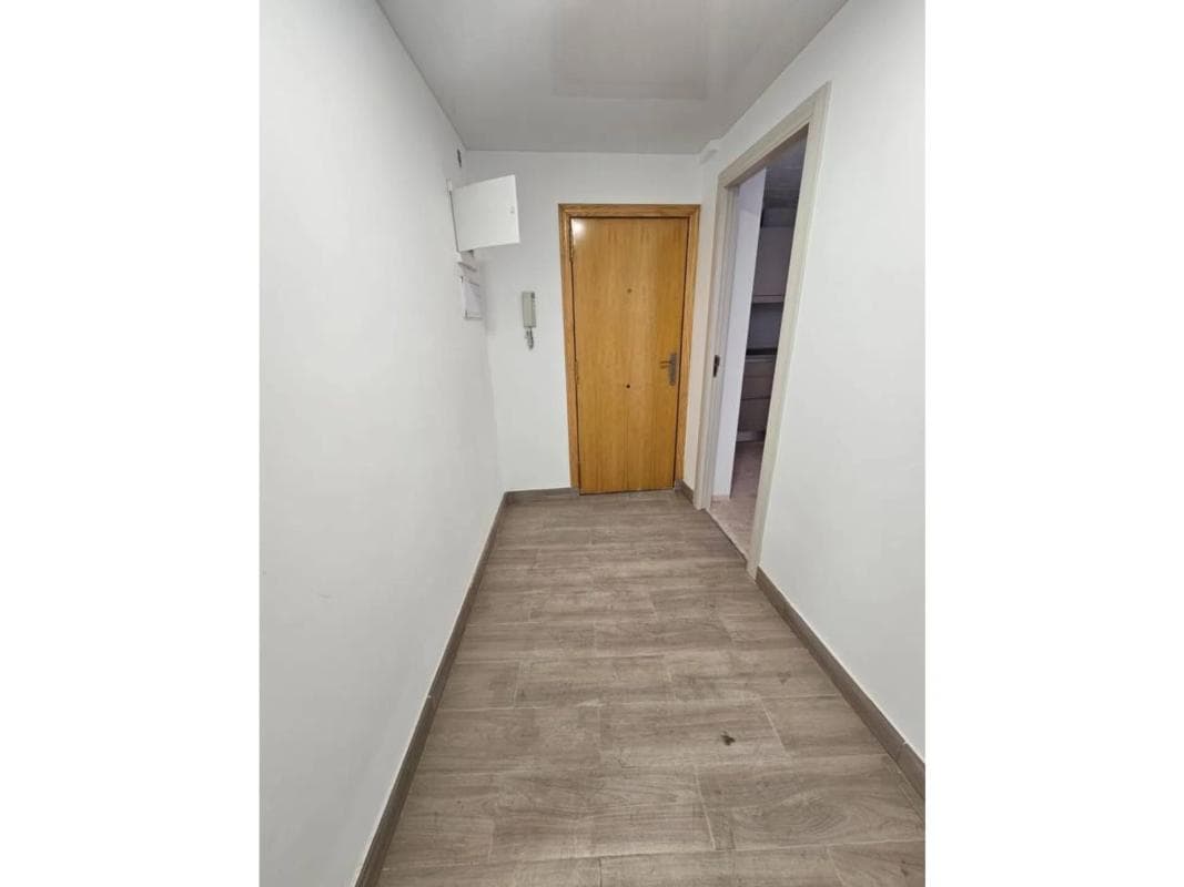 Venta de piso en Calle de la Villavieja, Alicante / Alacant
photo 5