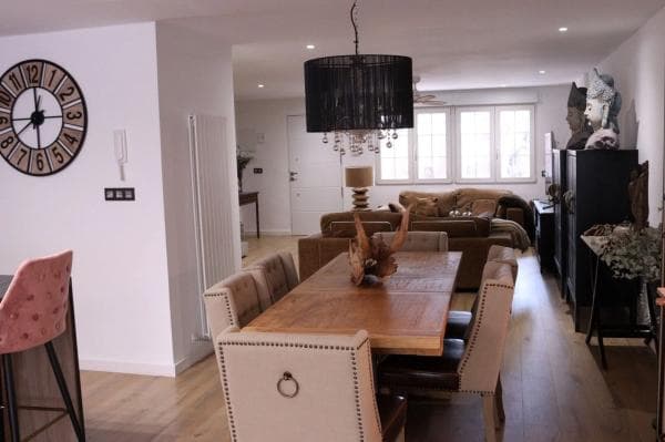 Chalet adosado en calle del Olimpo thumbnail 2