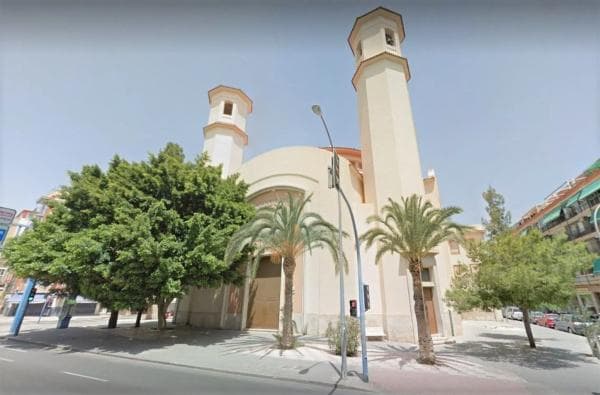 Piso en venta en Barrio Los Ángeles, Alicante / Alacant photo 1