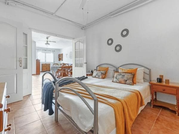 Casa independiente en calle d'Oriola, 77 thumbnail 2