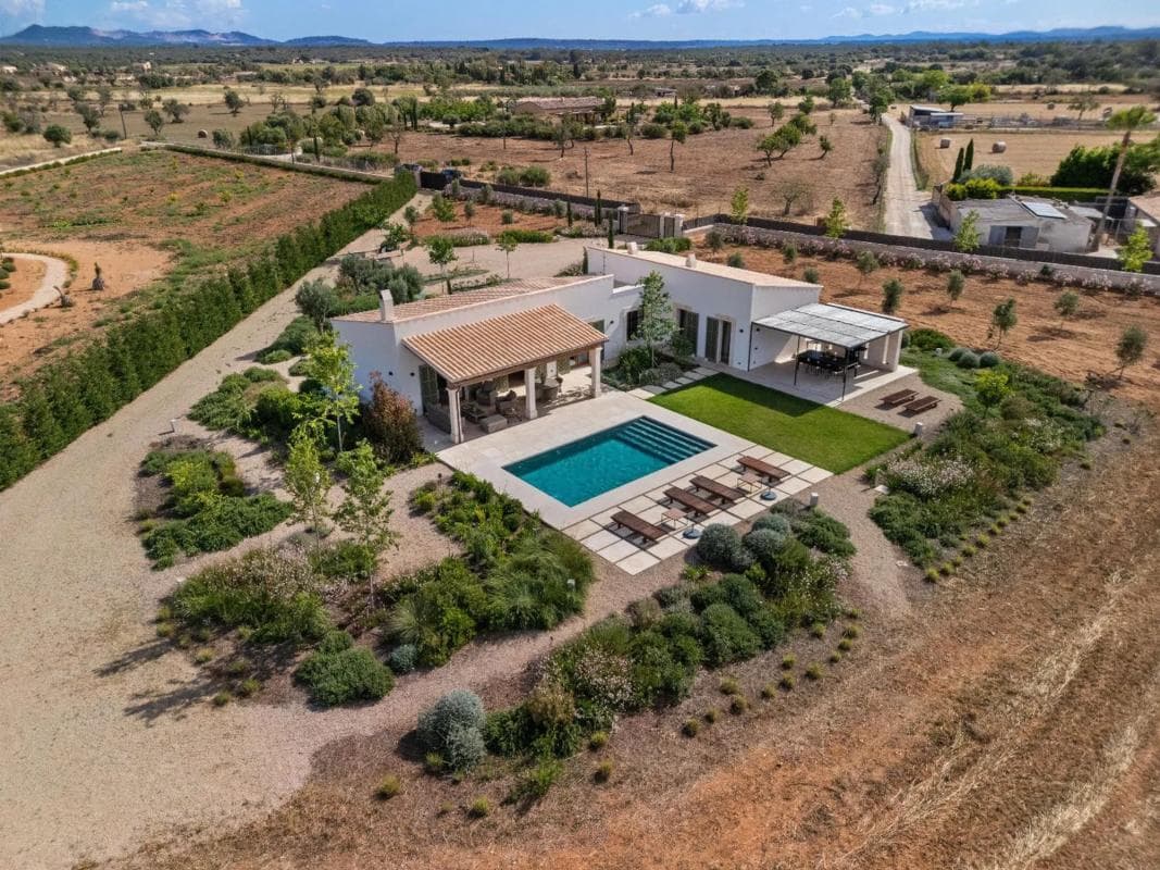 Properties for sale and rent in Spain photo 4
