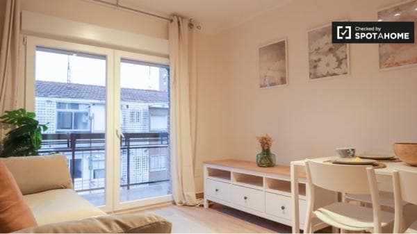 Apartment for rent in C. de Escalona , Madrid thumbnail 1