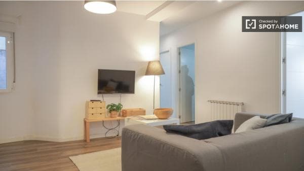 Apartment for rent in C. de la Oca , Madrid thumbnail 1