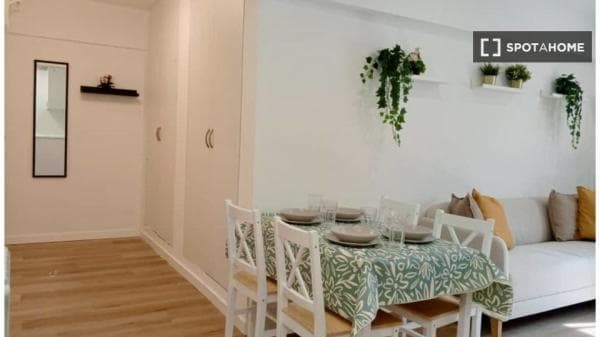 Piso en alquiler en P.º Canalejas , Santander photo 1