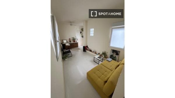 Apartment for rent in C. de las Virtudes , Madrid thumbnail 1