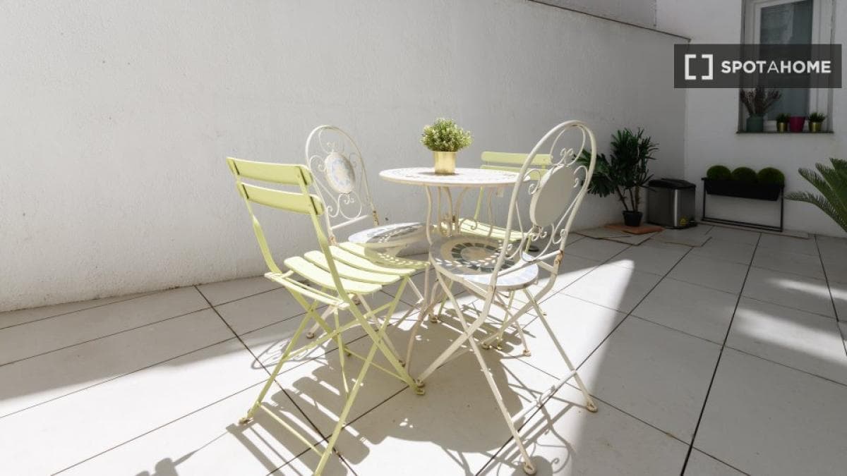 Properties for sale and rent in Spain photo 4