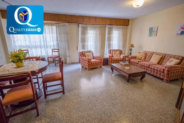 Piso en venta en Barrio Centro Tradicional, Alicante / Alacant
photo 1
