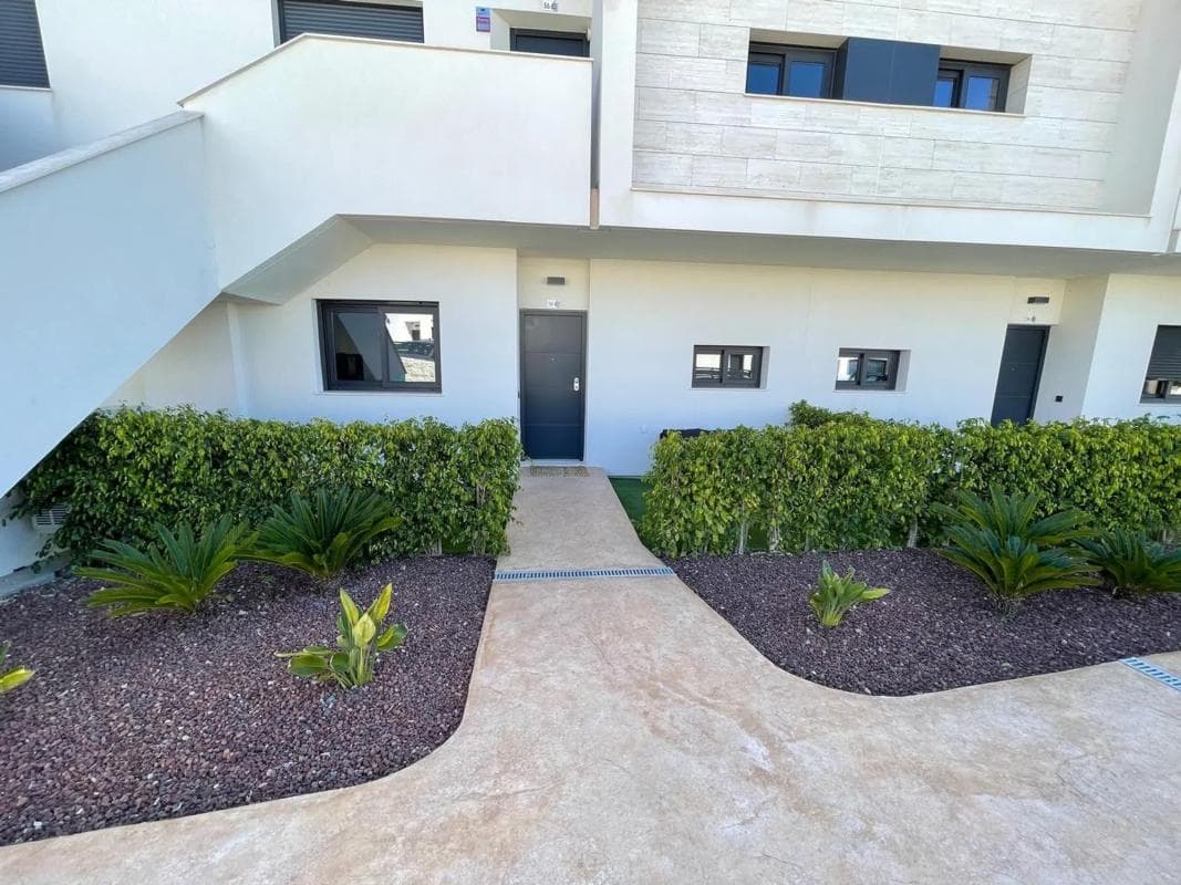 Venta de piso en Calle Jose Maria Olazabal, 25, Pilar de la Horadada
photo 2