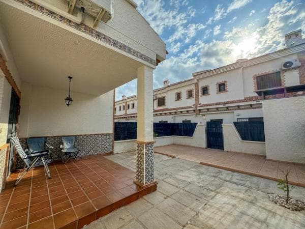 Chalet independiente en venta en San Miguel de Salinas, San Miguel de Salinas
thumbnail 1
