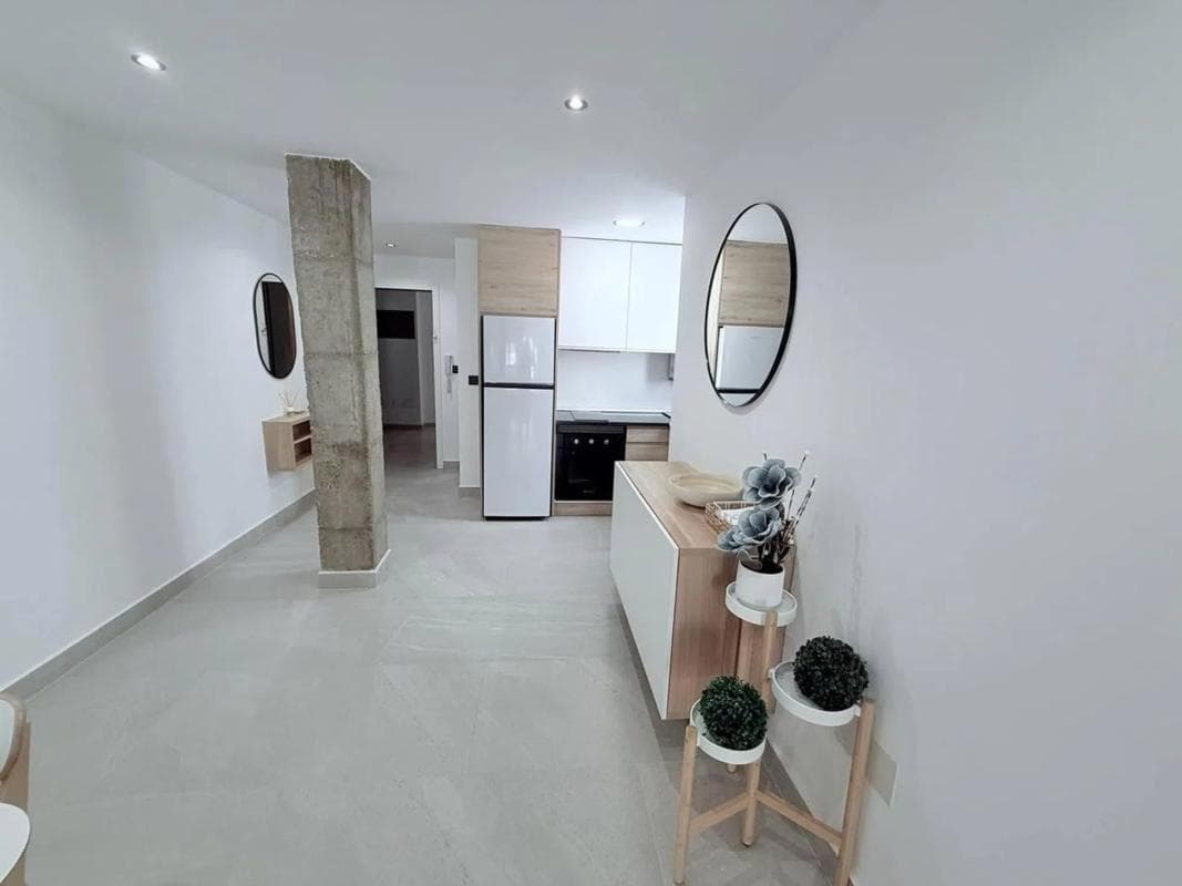 Sale of apartment in Barrio Gaspar Perrelló, Torrevieja
photo 4