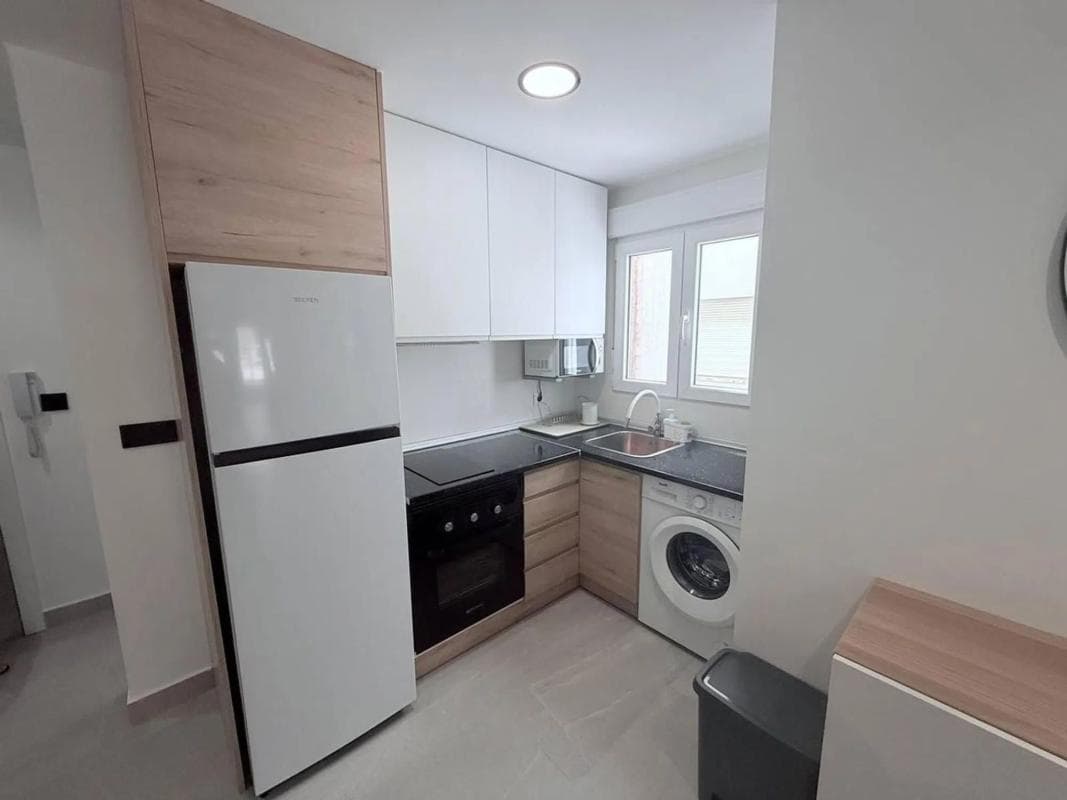 Sale of apartment in Barrio Gaspar Perrelló, Torrevieja
photo 5