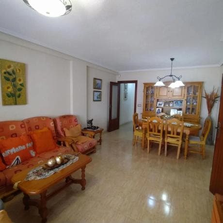 Piso en venta en Barrio Playa de los Locos, Torrevieja
photo 1