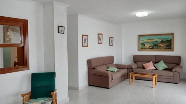 Piso en venta en Barrio Playa de los Locos, Torrevieja
photo 1