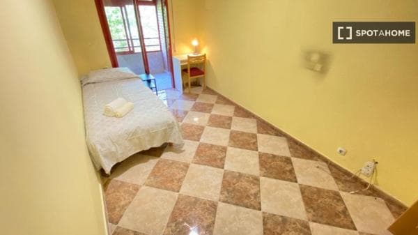 Piso compartido en Madrid thumbnail 1